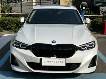 2025 BMW i3 с пробегом 31 000 км