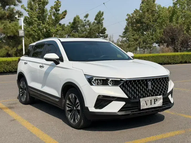 2021 Bestune T77 с пробегом 50 000 км