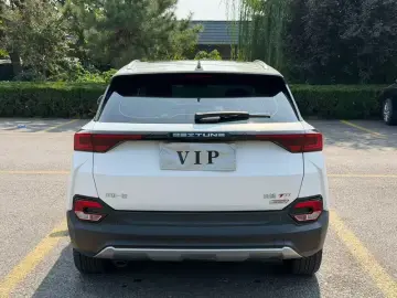 2021 Bestune T77 с пробегом 50 000 км