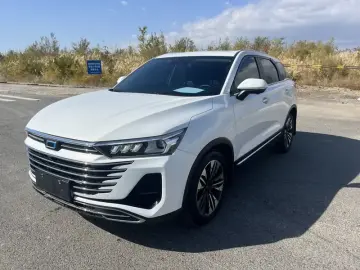 2021 Bestune T77 с пробегом 30 000 км