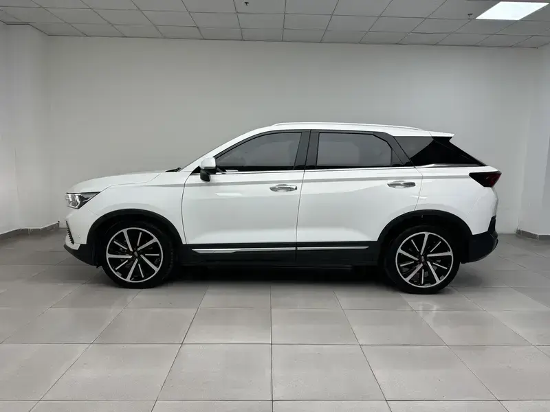 2020 Bestune T77 с пробегом 111 800 км