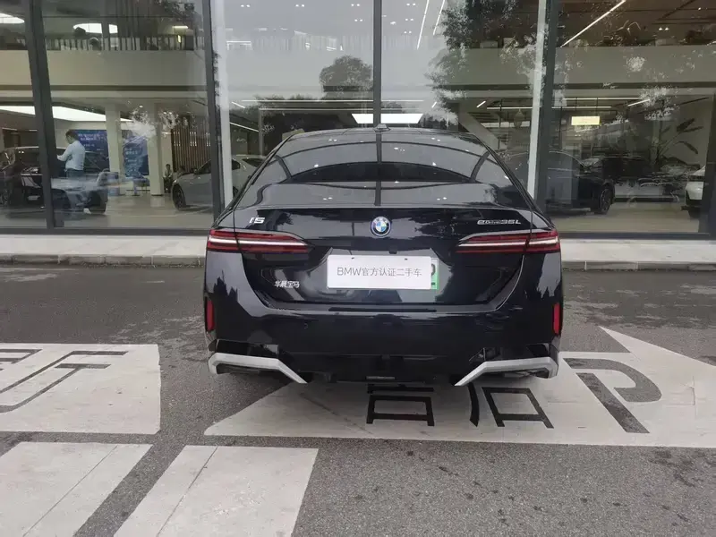 2024 BMW i5 с пробегом 51 700 км