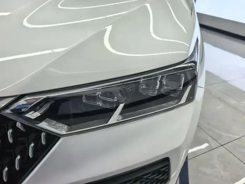 2021 Bestune T77 с пробегом 17 000 км