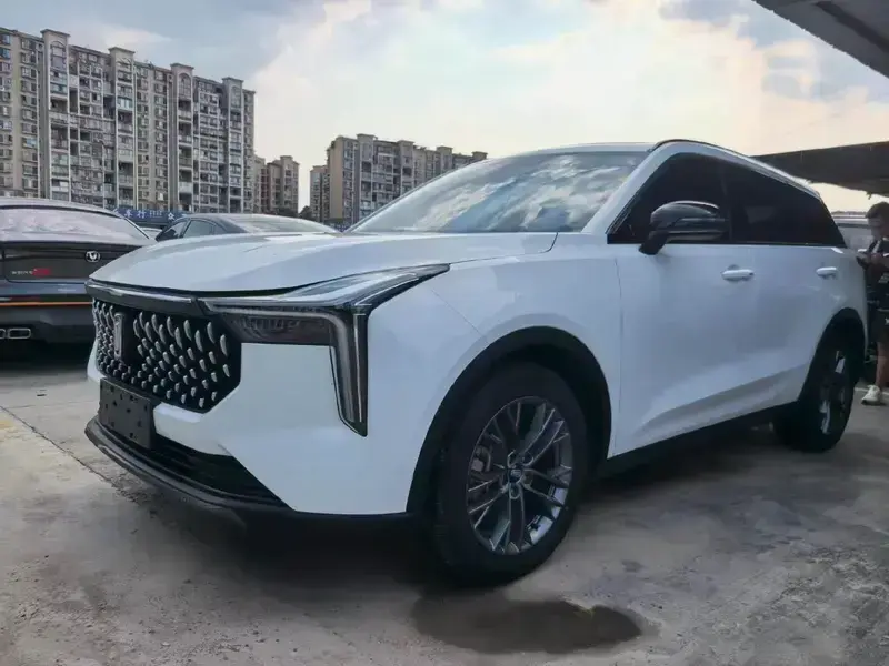 2022 Bestune T55 с пробегом 45 000 км