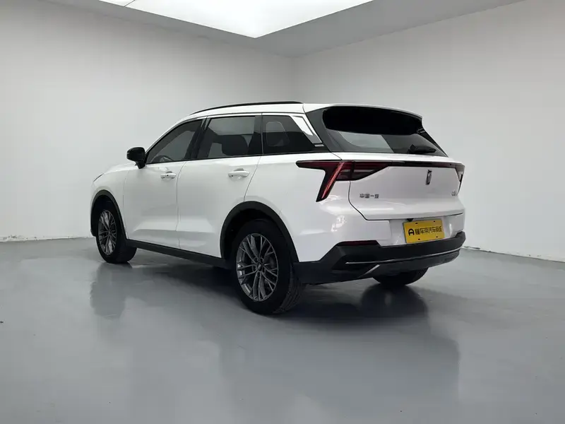 2023 Bestune T55 с пробегом 54 300 км
