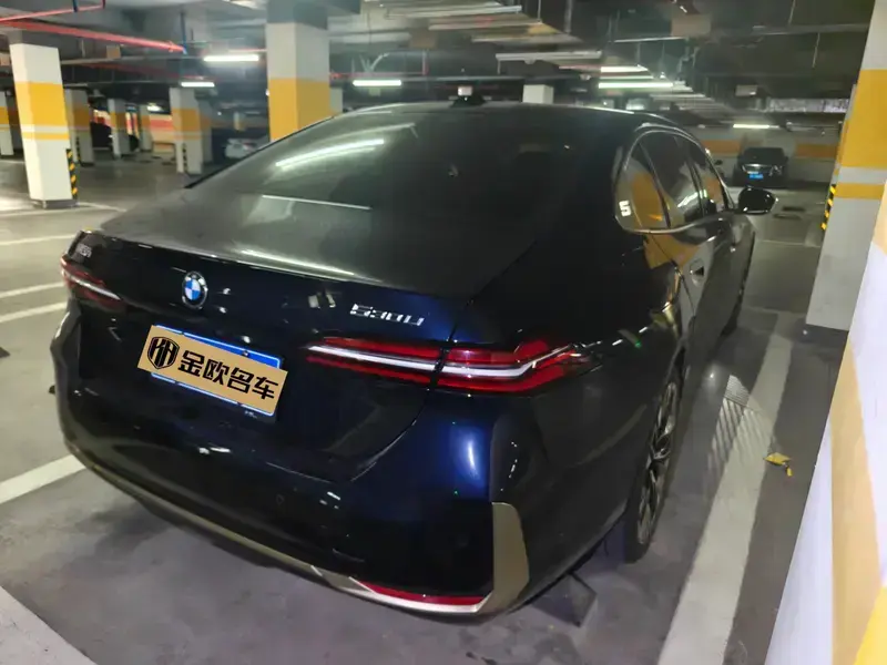2024 BMW 5 серии с пробегом 29 000 км