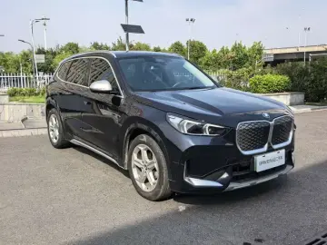 2023 BMW iX1 с пробегом 83 000 км