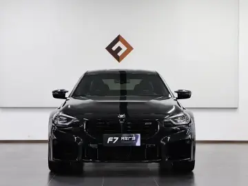2024 BMW M2 с пробегом 8 000 км