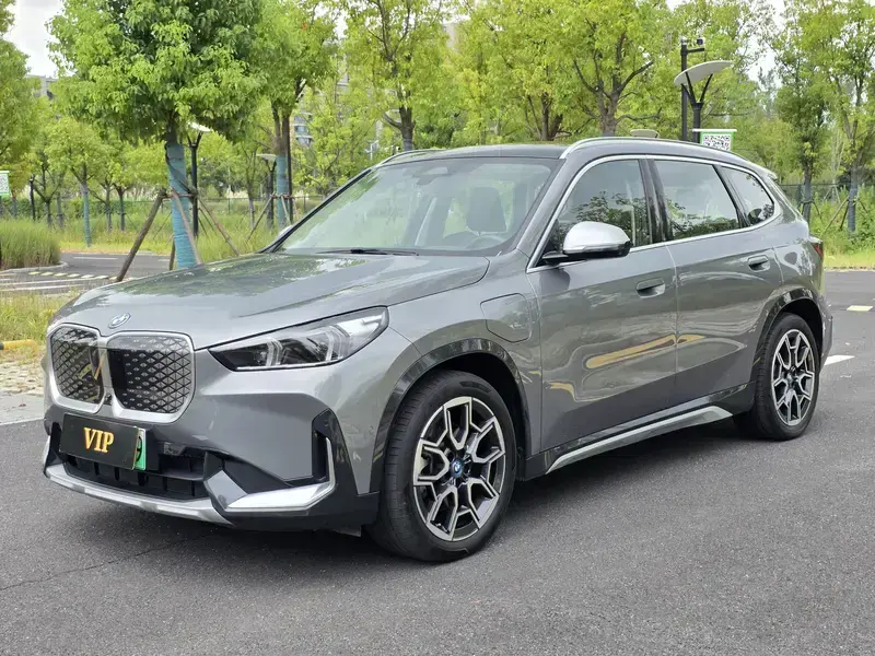 2023 BMW iX1 с пробегом 61 000 км