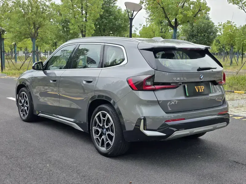 2023 BMW iX1 с пробегом 61 000 км
