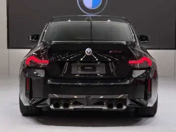 2025 BMW M2 с пробегом 300 км
