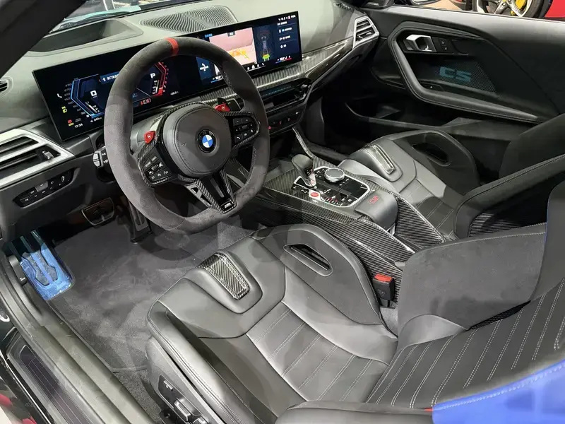 2025 BMW M2 с пробегом 300 км