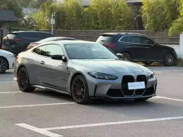 2024 BMW M4 с пробегом 11 700 км
