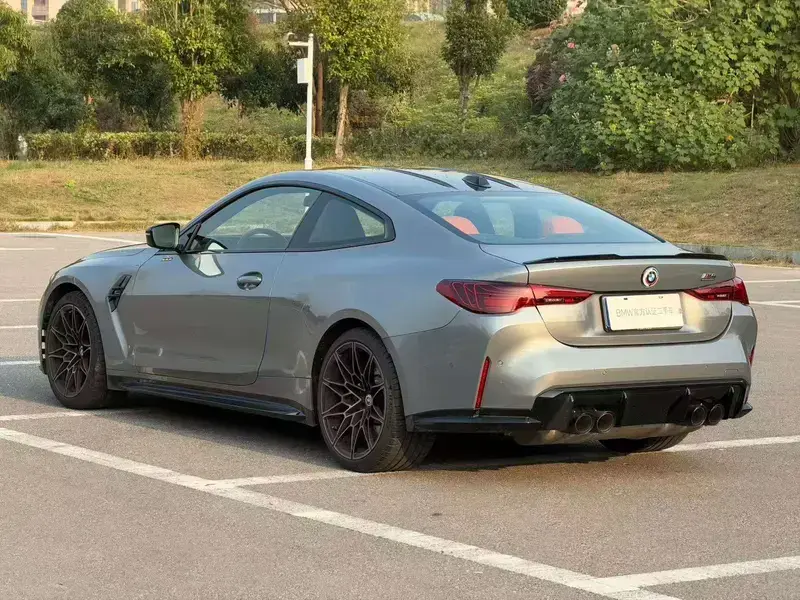 2024 BMW M4 с пробегом 11 700 км