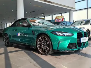 2024 BMW M4 с пробегом 4 000 км