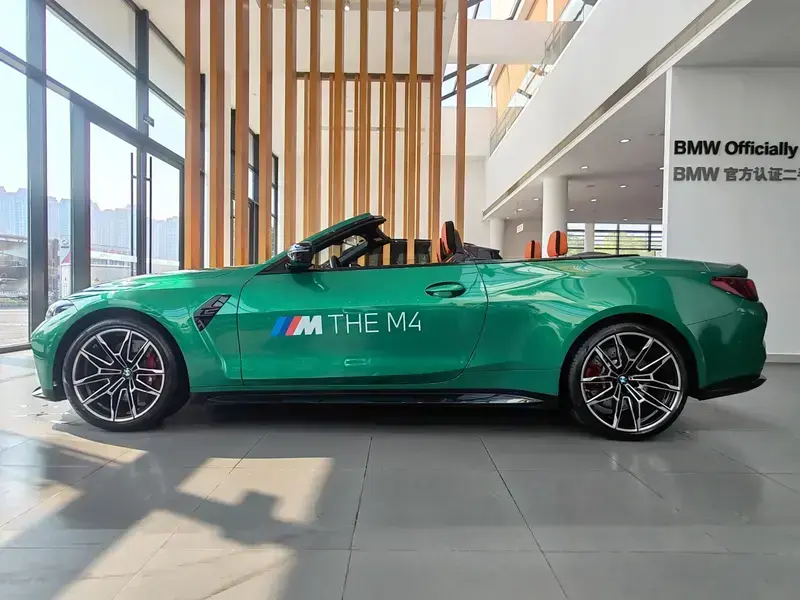 2024 BMW M4 с пробегом 4 000 км
