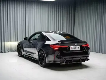 2024 BMW M4 с пробегом 17 000 км