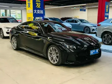 2024 BMW M4 с пробегом 2 000 км