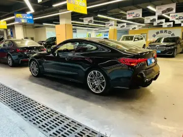 2024 BMW M4 с пробегом 2 000 км