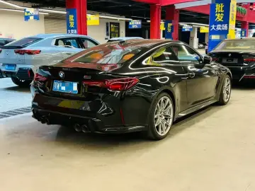 2024 BMW M4 с пробегом 2 000 км