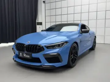 2022 BMW M8 с пробегом 2 200 км