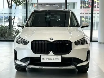 2025 BMW iX1 с пробегом 26 000 км