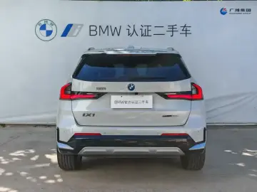 2025 BMW iX1 с пробегом 27 000 км