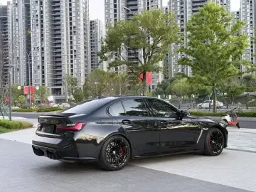 2024 BMW M3 с пробегом 10 000 км