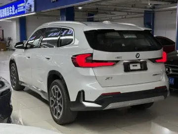 2025 BMW X1 с пробегом 1 800 км