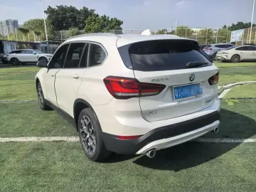 2022 BMW X1 с пробегом 78 000 км