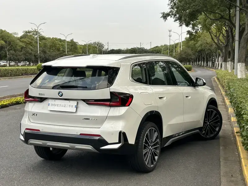 2025 BMW X1 с пробегом 3 400 км