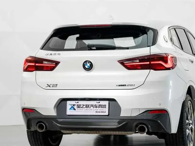 2023 BMW X2 с пробегом 31 400 км