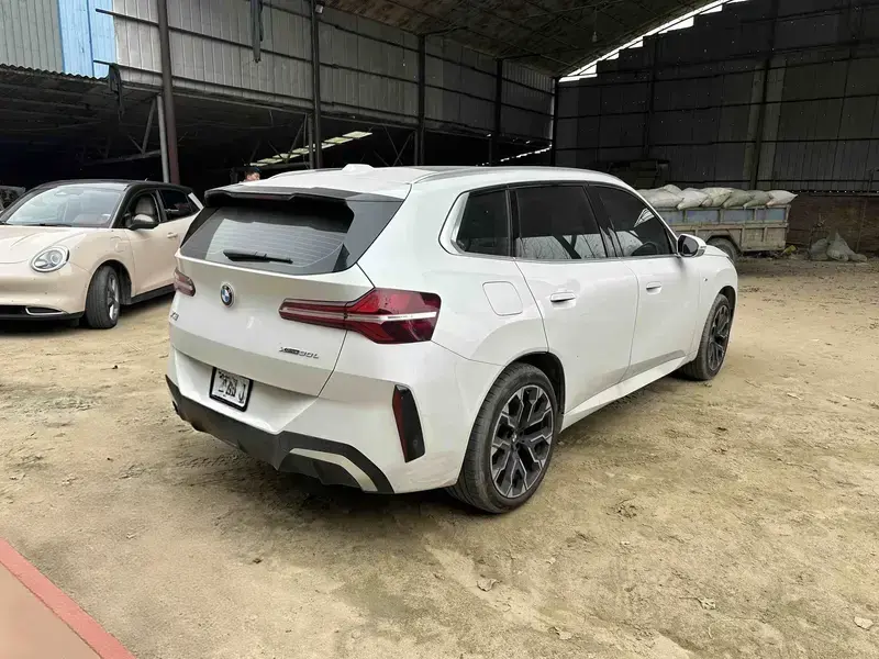 2025 BMW X3 с пробегом 14 000 км