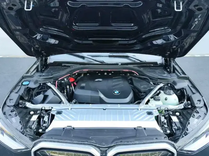 2025 BMW X3 с пробегом 12 600 км