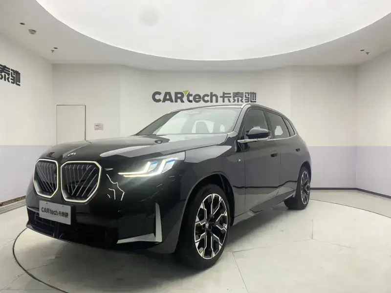 2025 BMW X3 с пробегом 13 800 км