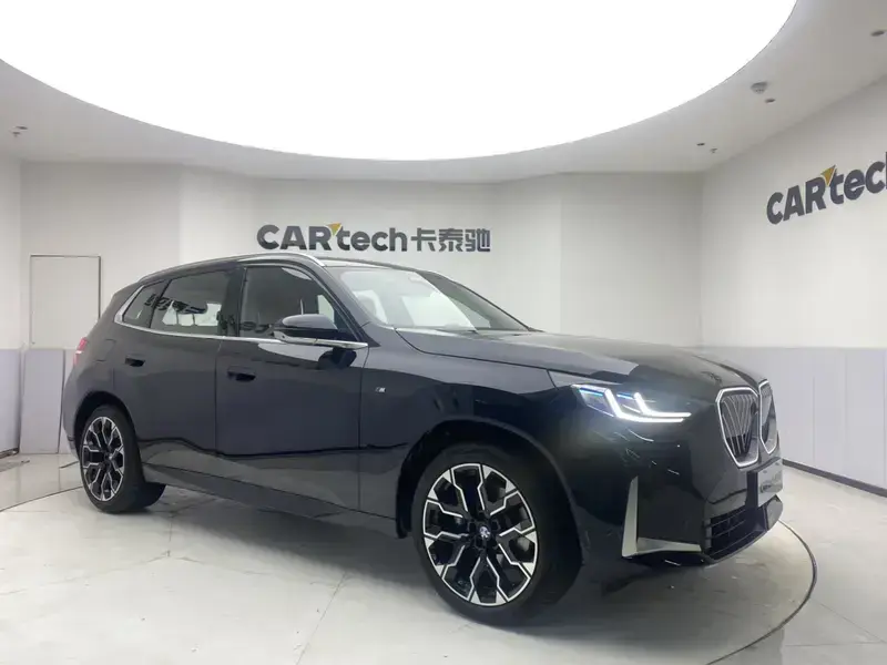 2025 BMW X3 с пробегом 13 800 км