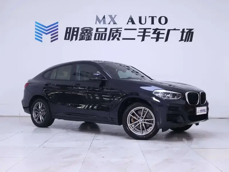 2021 BMW X4 с пробегом 51 000 км