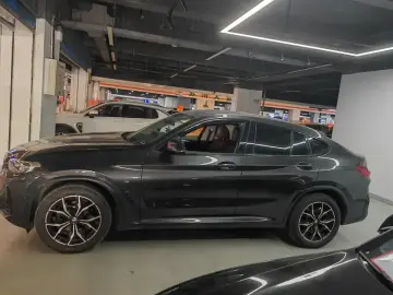 2022 BMW X4 с пробегом 110 000 км