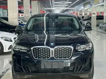 2022 BMW X4 с пробегом 50 000 км