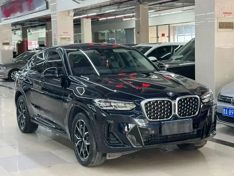 2022 BMW X4 с пробегом 50 000 км