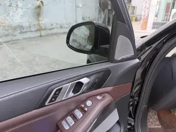 2023 BMW X5 с пробегом 25 000 км
