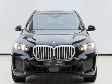 2023 BMW X5 с пробегом 35 000 км