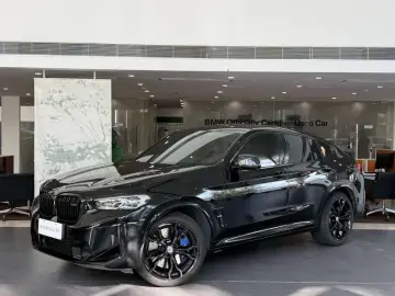 BMW X4 M