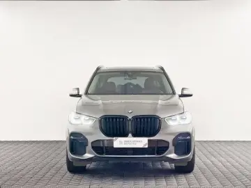 2023 BMW X5 с пробегом 44 000 км