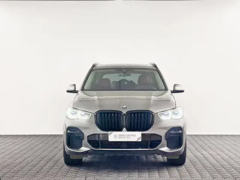2023 BMW X5 с пробегом 44 000 км