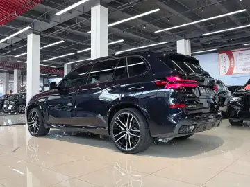2026 BMW X5 с пробегом 1 500 км
