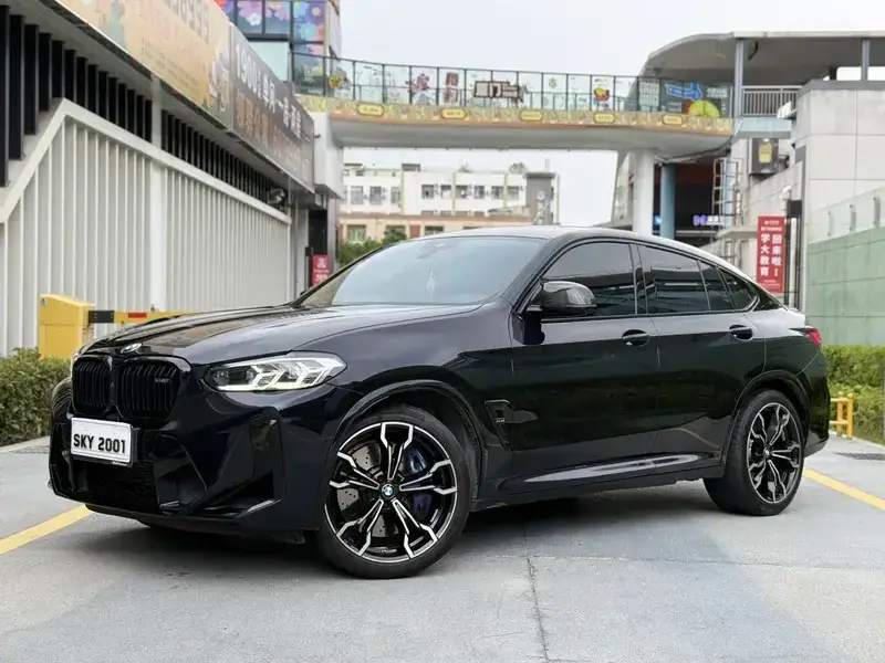 2022 BMW X4 M с пробегом 20 000 км