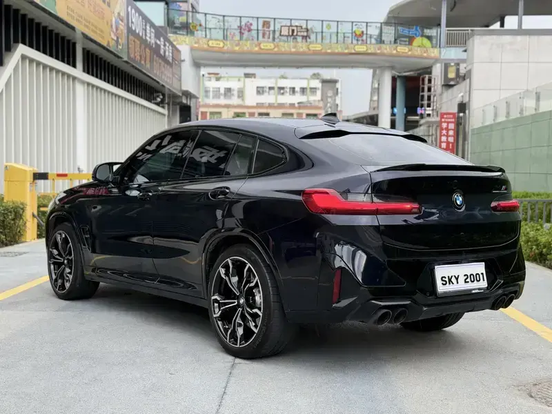 2022 BMW X4 M с пробегом 20 000 км