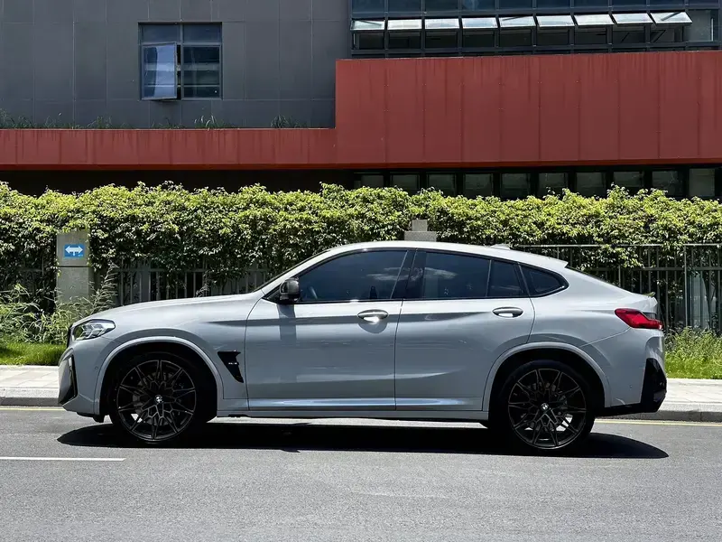 2022 BMW X4 M с пробегом 65 000 км