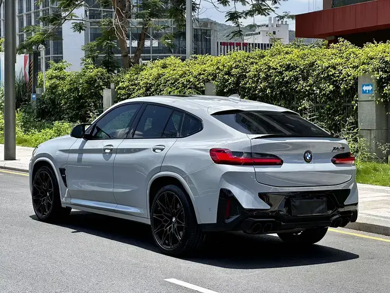 2022 BMW X4 M с пробегом 65 000 км